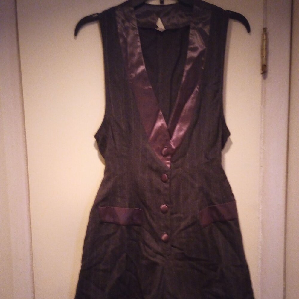 Grey vintage pinstriped romper with satin trim size 7/8 pre owned by me!